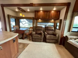 2013 Dynamax Trilogy 3650RL