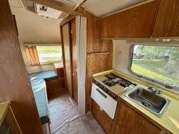 
										1969 Airstream Globetrotter full									