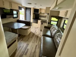 2018 Winnebango Minnie 2401RG