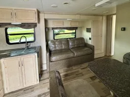 2018 Winnebango Minnie 2401RG